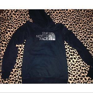 north face sweatshirt • size medium.